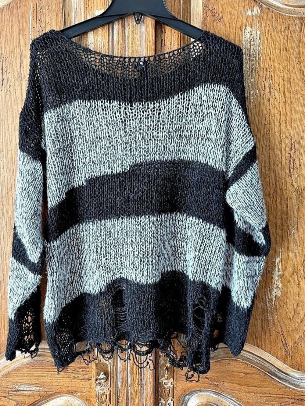 Urban Outfitters BDG Kristen Laddered Stripe Distressed Boyfriend Sweater M